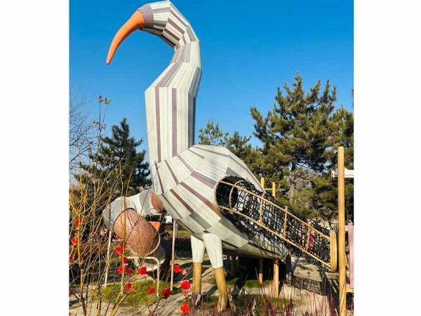 市政公園商業(yè)地產(chǎn)